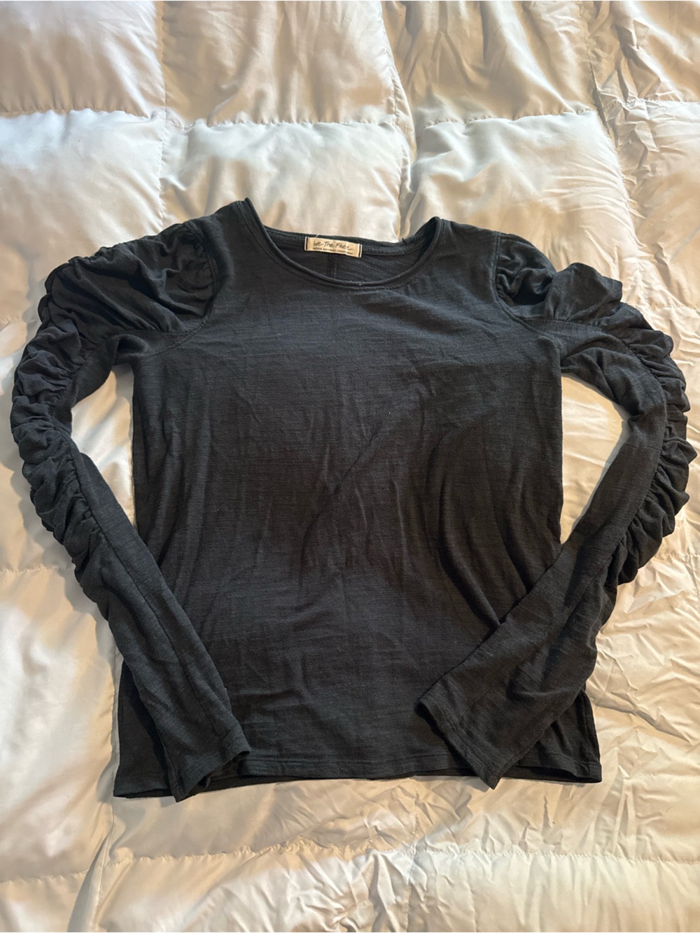 We The Free Black Long Sleeve Ruched-Sleeve Tee